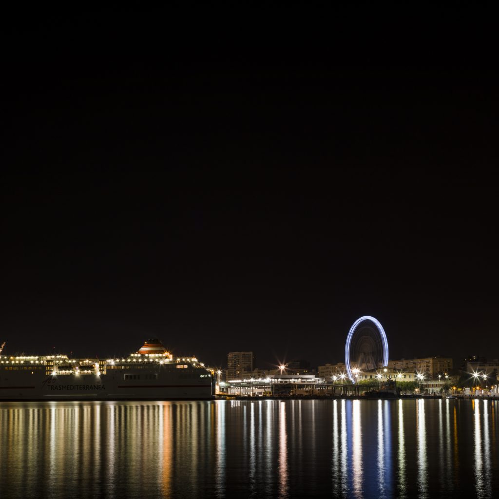 아이러브밤에서 확인할 수 있는 주요 정보는 어떻게 구성되는가